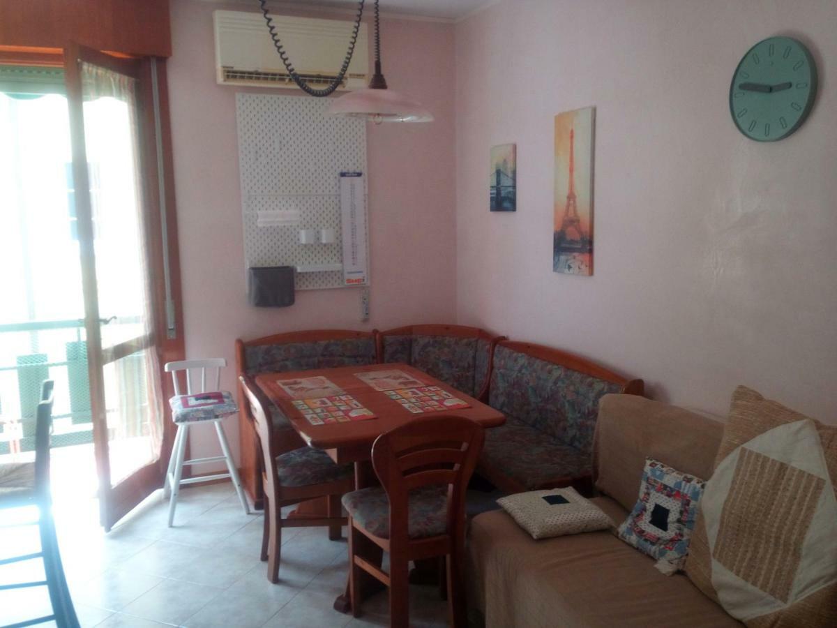 Appartamento Perco Riva Slataper กราโด ภายนอก รูปภาพ